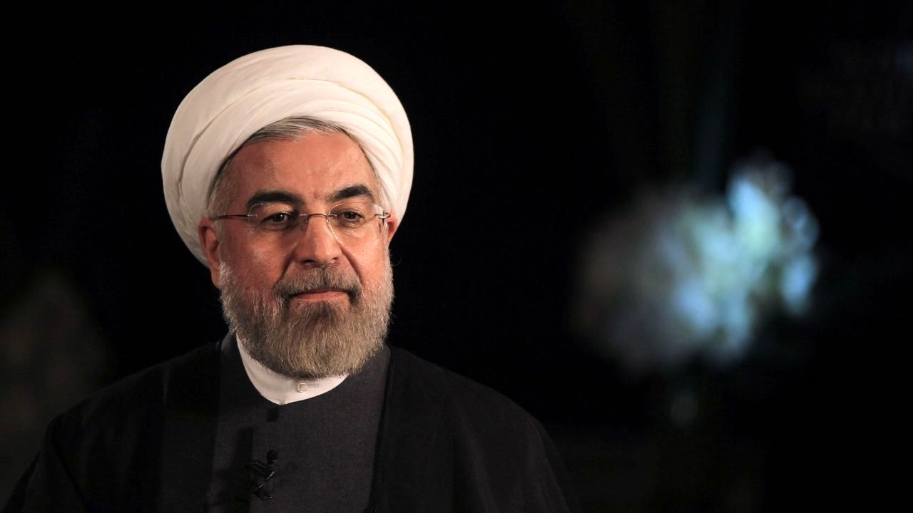 ملت ایران قربانی انواع توطئه‌های دشمن بوده اما بر مشکلات فائق آمده است
