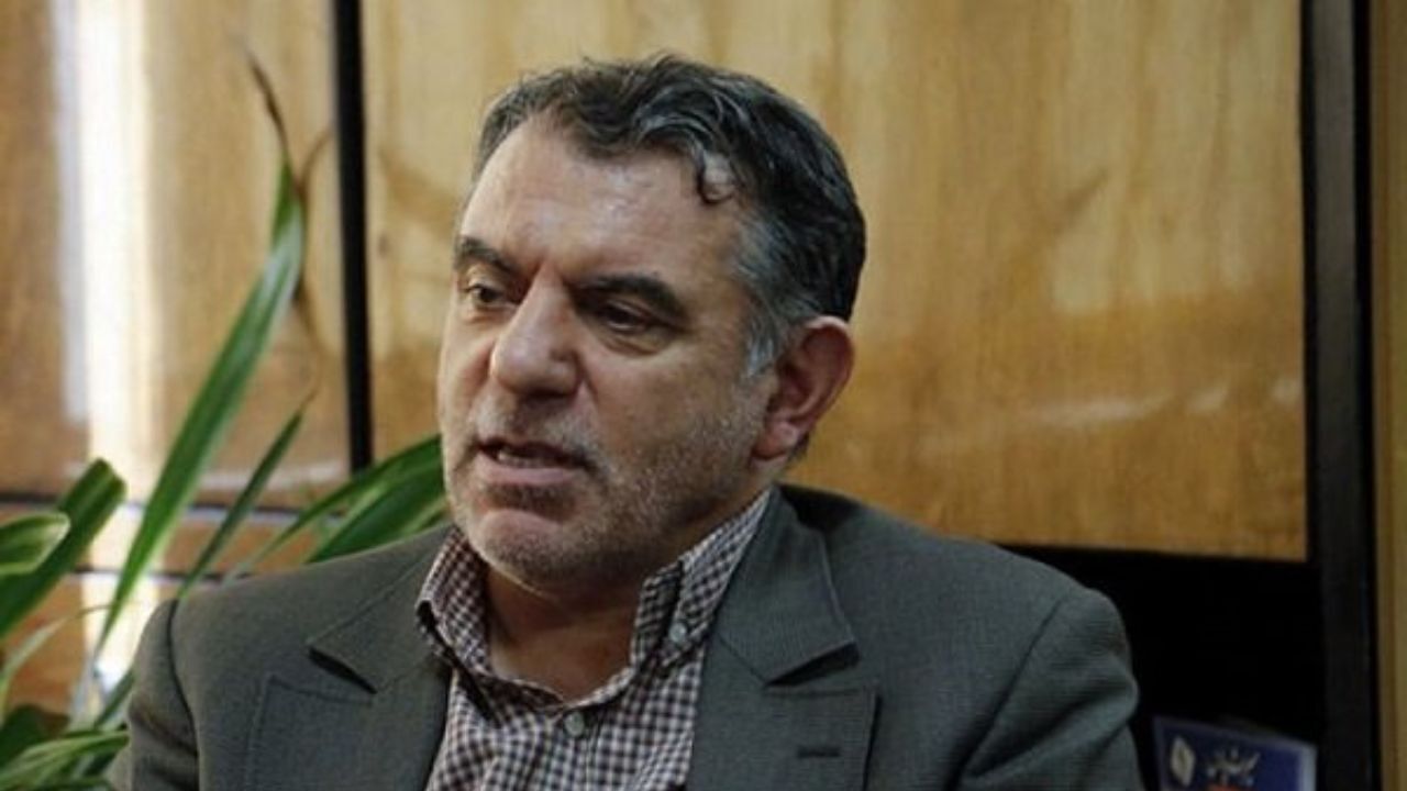 واگذاری سهام دولت به نهادهای عمومی غیردولتی ممنوع نیست/ تحقق اهداف خصوصی سازی با واگذاری سهام دولت به بخش خصوصی واقعی