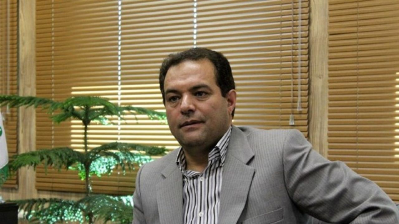 ازدواج دختران کم سن و سال با مردان مسن قانونی نیست