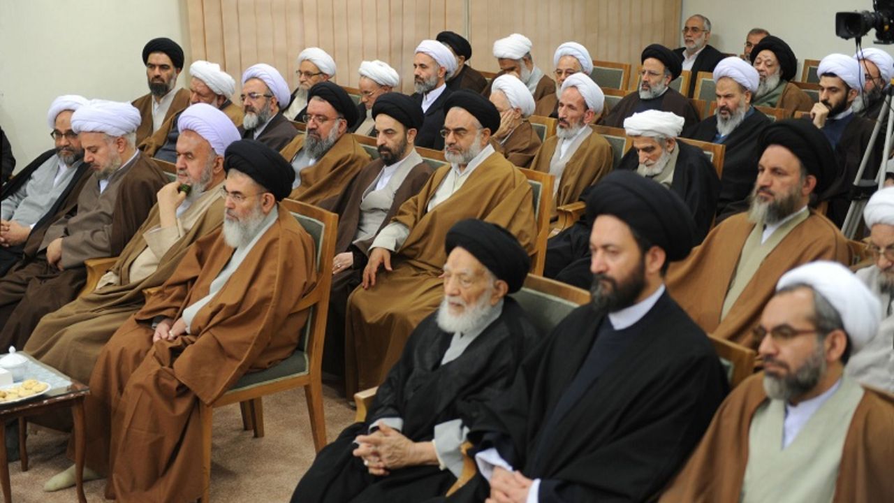 تکذیب خبر تقاضای مقام معظم رهبری برای تشکیل شورای رهبری و انتخاب جانشین وی /مجتهد شبستری: چنین چیزهایی در خبرگان مطرح نیست