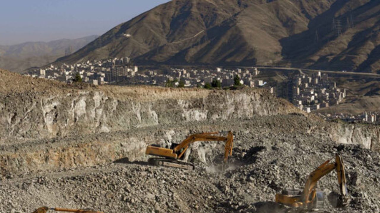 آزادراه همت تابستان 98 زیر بار ترافیک می‌رود