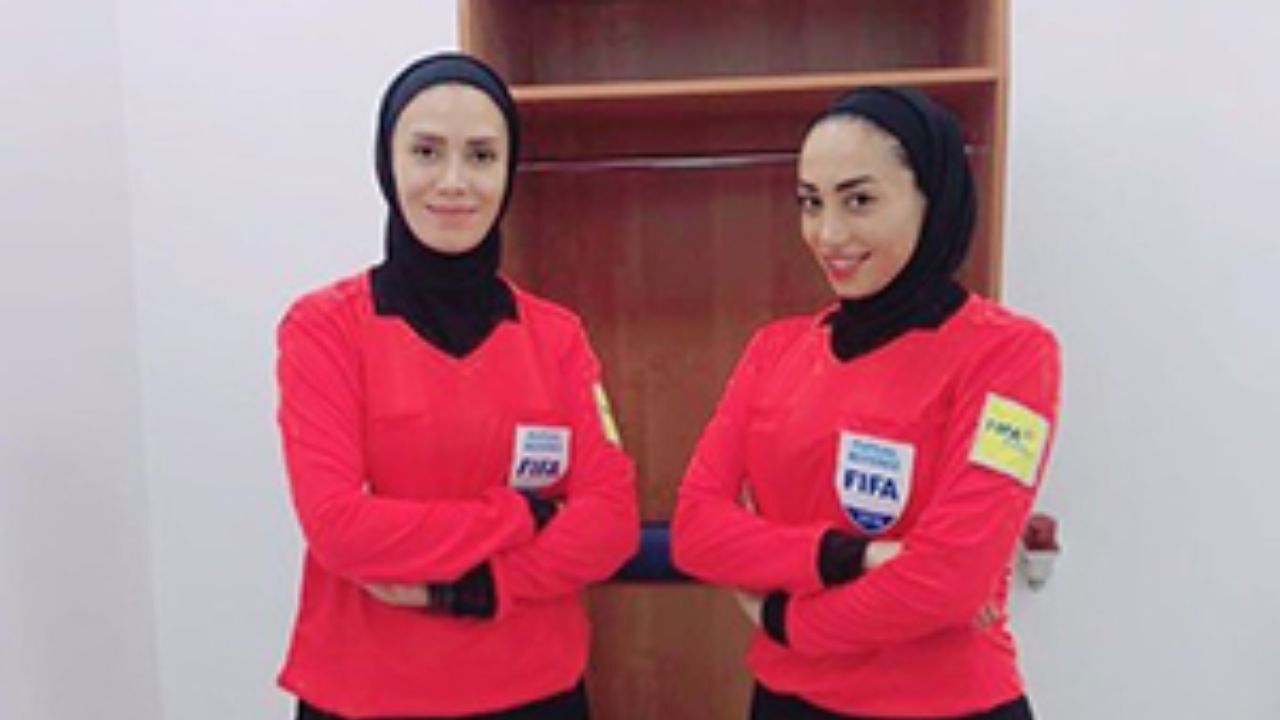 داوران زن ایرانی در مسابقات فوتسال جام ملت‌های اروپا سوت می‌زنند