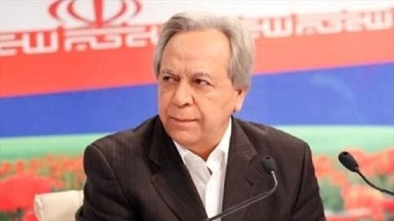 اتاق بازرگانی هیچ استراتژی مشخصی برای پسابرجام نداشت/ اتاق برای واحدهای کوچک و متوسط است نه پتروشیمی‌ها و خودروسازها/سفرهای خارجی در انحصار عده‌ای خاص بود