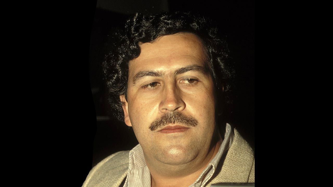 خانه امپراتور مواد مخدر تخریب شد + ویدئو