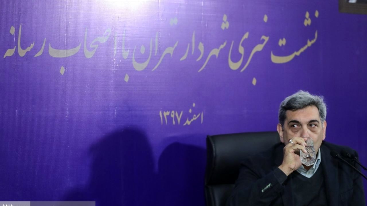 حناچی محتاط شده یا این یک استراتژی است؟/ هیچ تعارفی در برخورد با فساد نداریم/ شهردار متخصص به وقت ته‌کشیدن منابع رسید