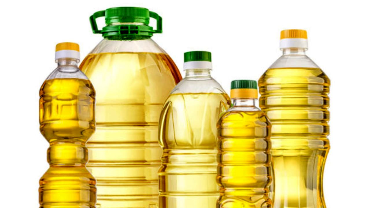 حبس 800 تن روغن در گمرکات کشور/ تشکیل بازار سیاه روغن/ قیمت روغن باید 20 درصد افزایش پیدا کند