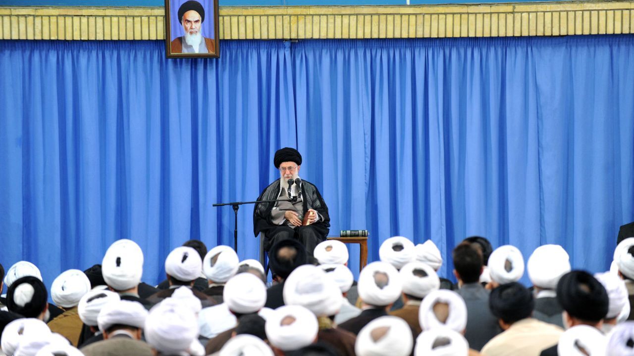 «بی‌حوصلگی» و «ناامیدی» را از خود دور کنید/ نشاط یعنی حوصله‌ کار که دل انسان آماده باشد برای حرکت کردن
