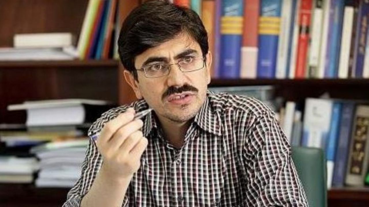 بانک‌ها را تبدیل به حیاط خلوت کرده بودند/ یکی از موسسات، پیشنهاد 15 برابری بازپرداخت وام در قبال آزاد سازی سند را نپذیرفت/ ادغام بانک‌ها در راستای پالایش سیستم بانکی است