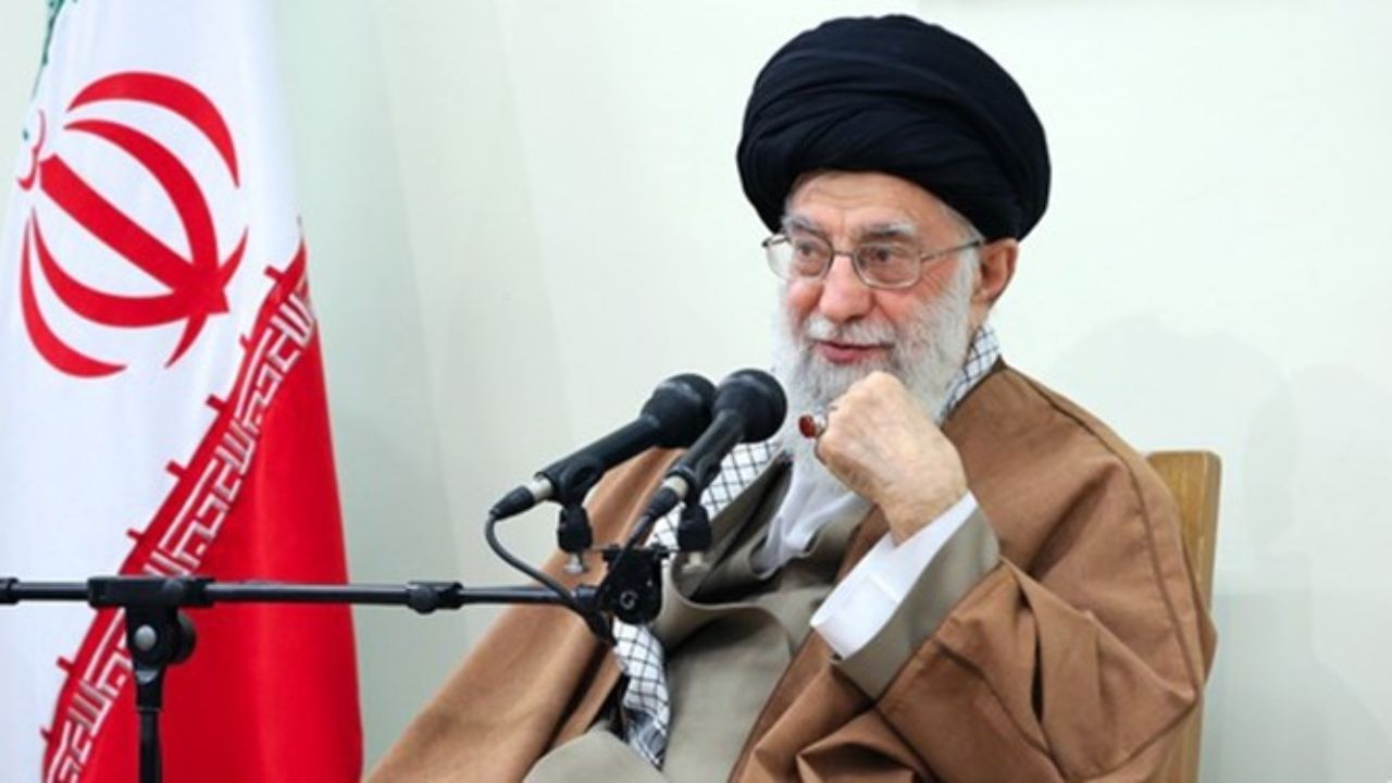 پاسخ رهبر انقلاب به سئوالی درباره لیله  الرغائب:پنج شنبه آینده، اولین پنج شنبه ماه رجب می‌​باشد