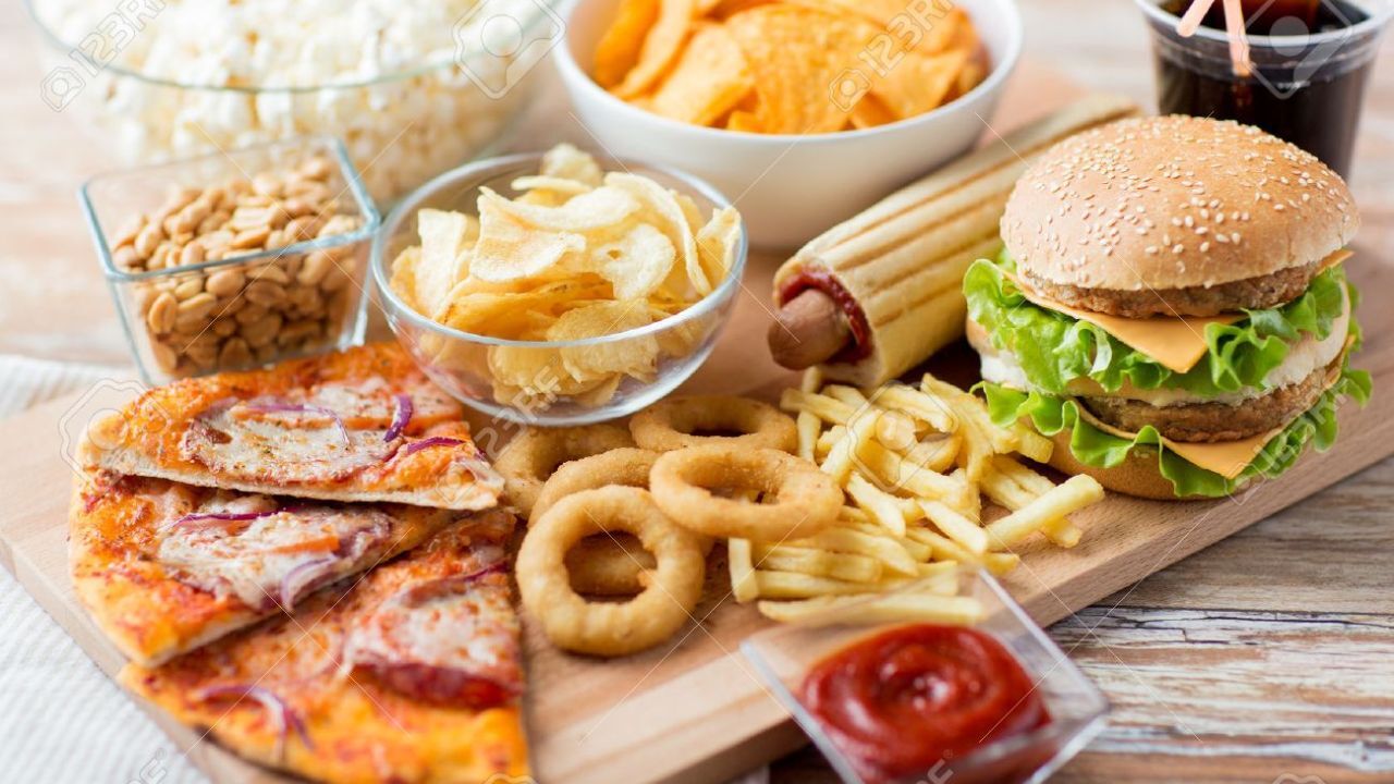 رژیم غذایی پرچرب در سالمندی منجر به دیابت و نارسایی قلبی می‌شود