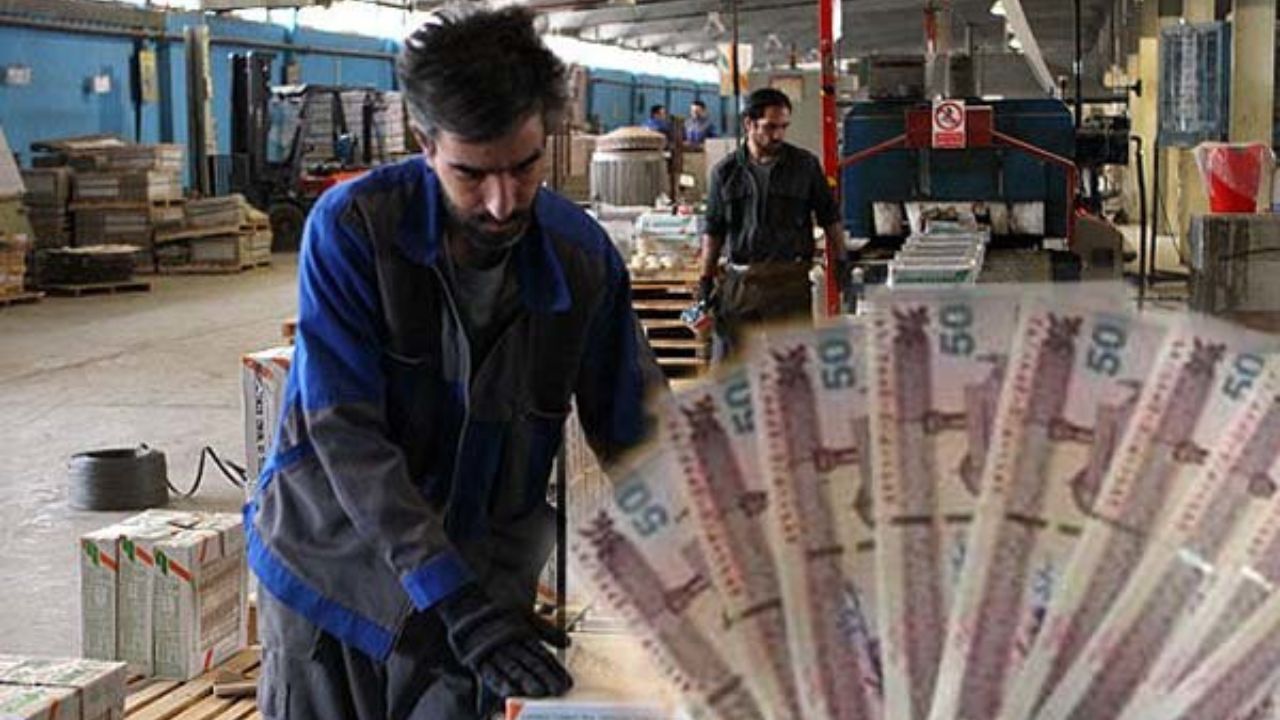 اختلاف نظر کارگران و کارفرمایان بر سر دستمزد ادامه دارد