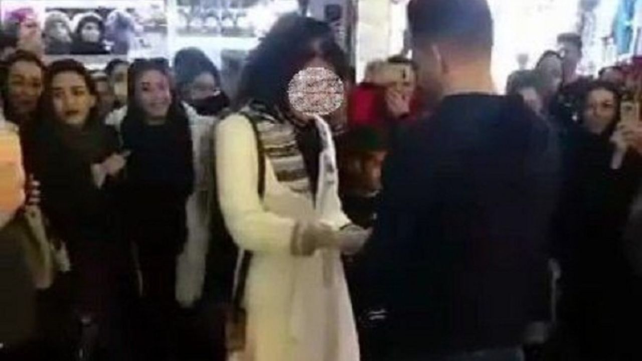 خواستگاری اگر از ادب خارج نشود، جرم نیست/ زمان و مکان محدودکننده خواستگاری نیستند