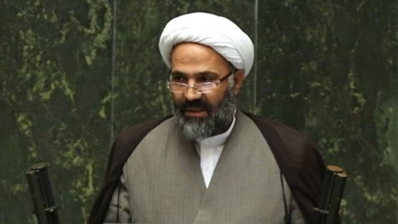تذکر پژمان فر در مورد قاچاق دام زنده و پاسخ لاریجانی