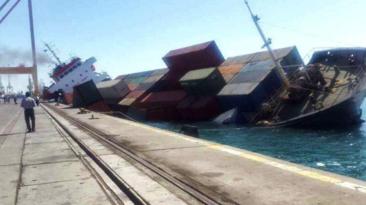جزئیات حادثه غرق شدن کشتی در بندرعباس