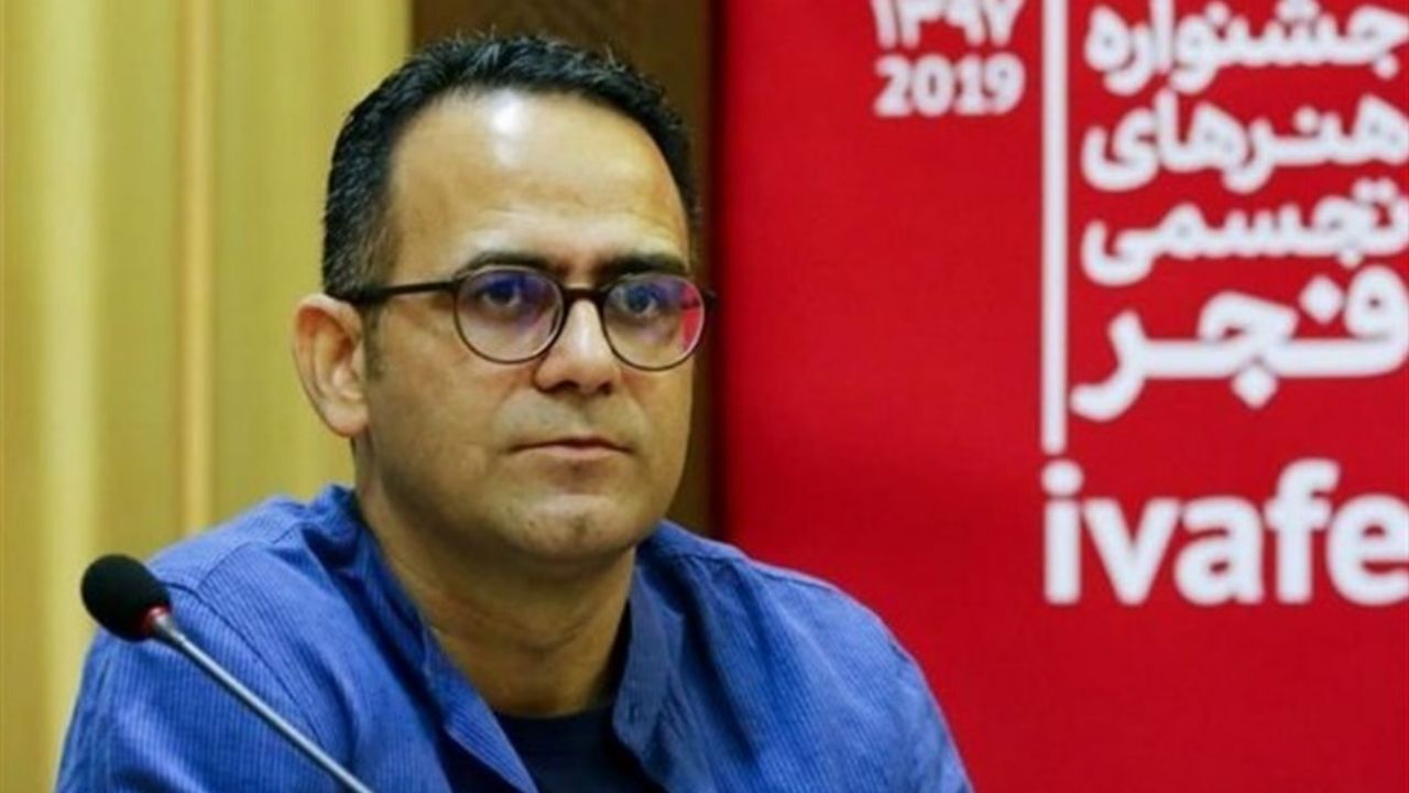 شرایط اقتصادی و بحران‌ها تاثیر بسیاری بر عملکرد ارشاد دارند/ در دوره فعلی تعامل بسیاری میان مرکز هنرهای تجسمی و هنرمندان ایجاد شده است/ مهم‌ترین چالش گروه‌های تجسمی، فاصله بی‌منطق بین دوسالانه‌هاست
