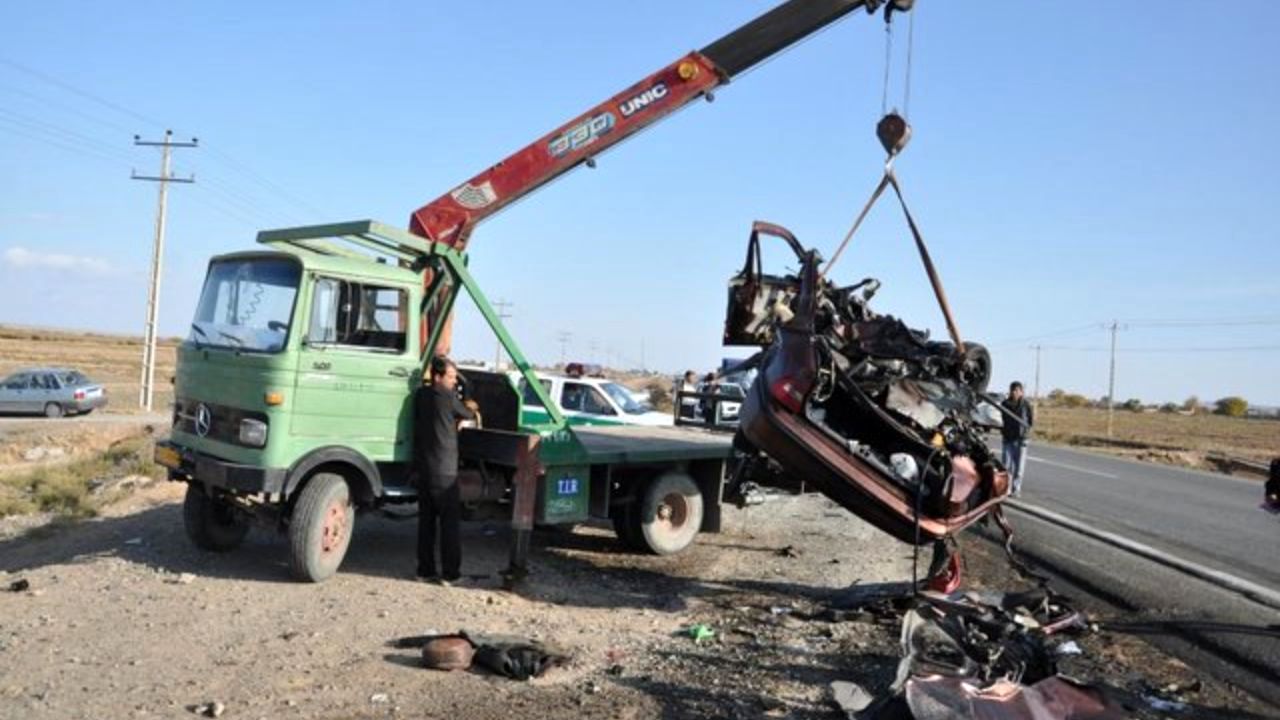 افزایش شمار کشته‌های تصادفات رانندگی در شبانه روز گذشته/ فوت 170 نفر در صحنه تصادفات رانندگی نوروز