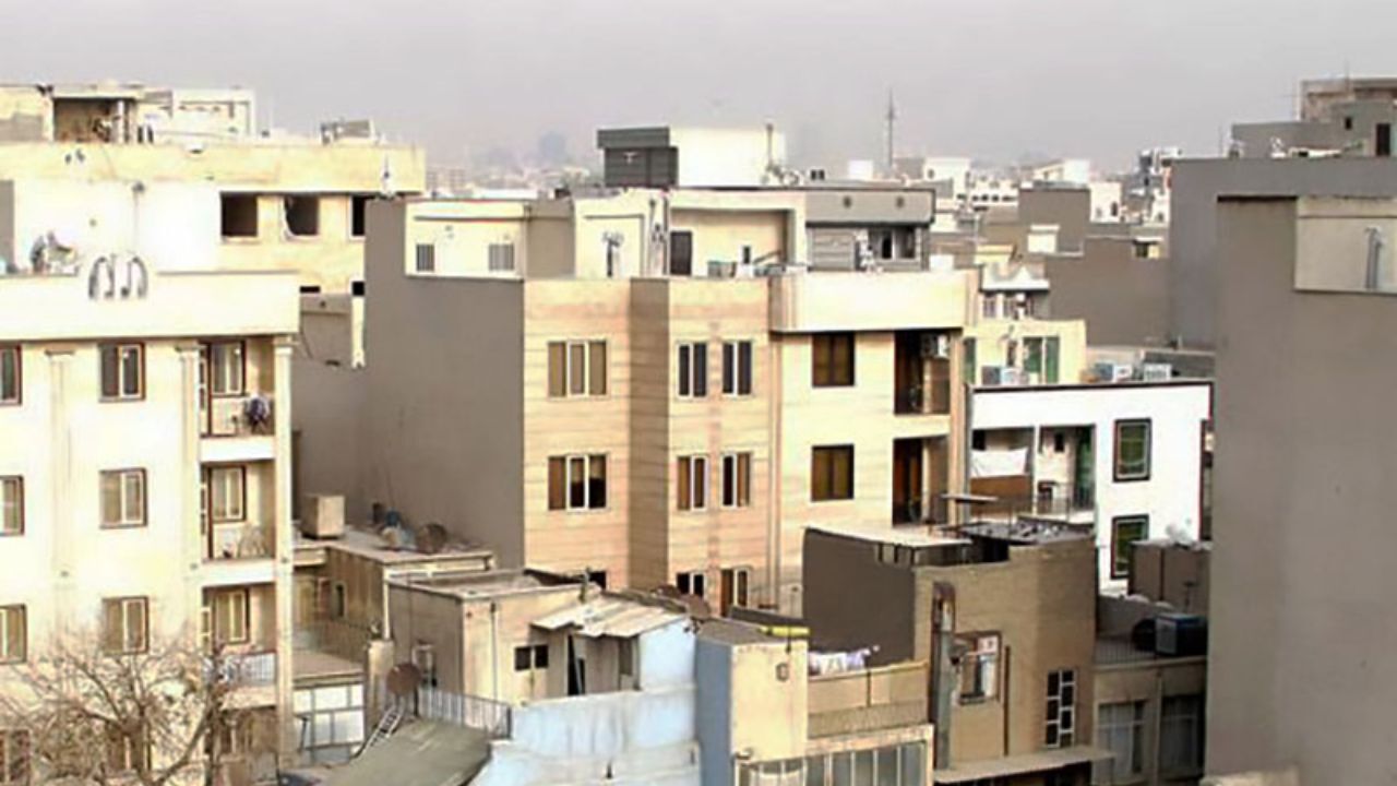 دولت همراه با بخش خصوصی برنامه منسجمی برای تولید مسکن داشته باشد