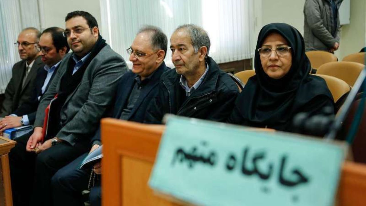 جزئیاتی جدید از پرونده فساد شرکت بازرگانی پتروشیمی/ فساد پتروشیمی مربوط به سال های 90 و 91 است/ بابک زنجانی همچنان رکورددار کلاهبرداری نفتی