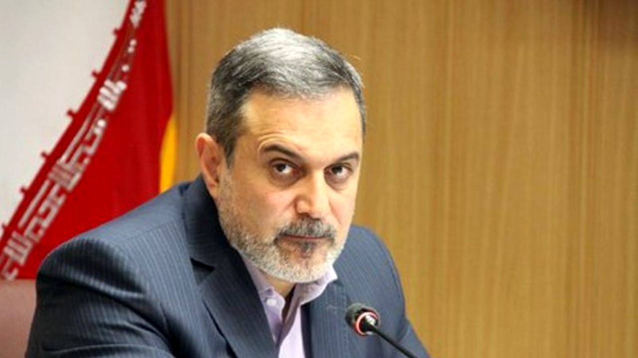 مدارس معمولان و پلدختر در وضعیت خطر هستند