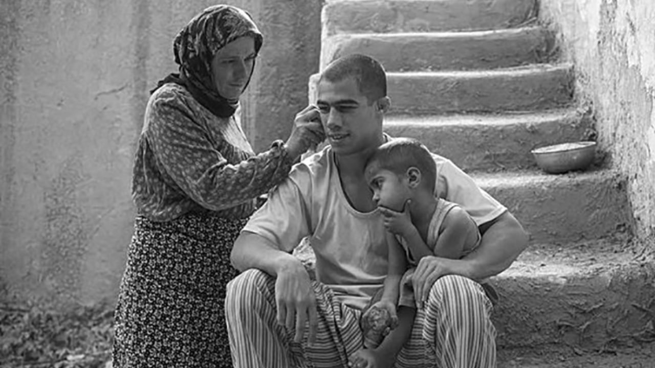 از نمایش فیلم «تختی» به نفع‌ سیل‌زدگان تا دریافت غرامت جفری راش از دیلی‌تلگراف