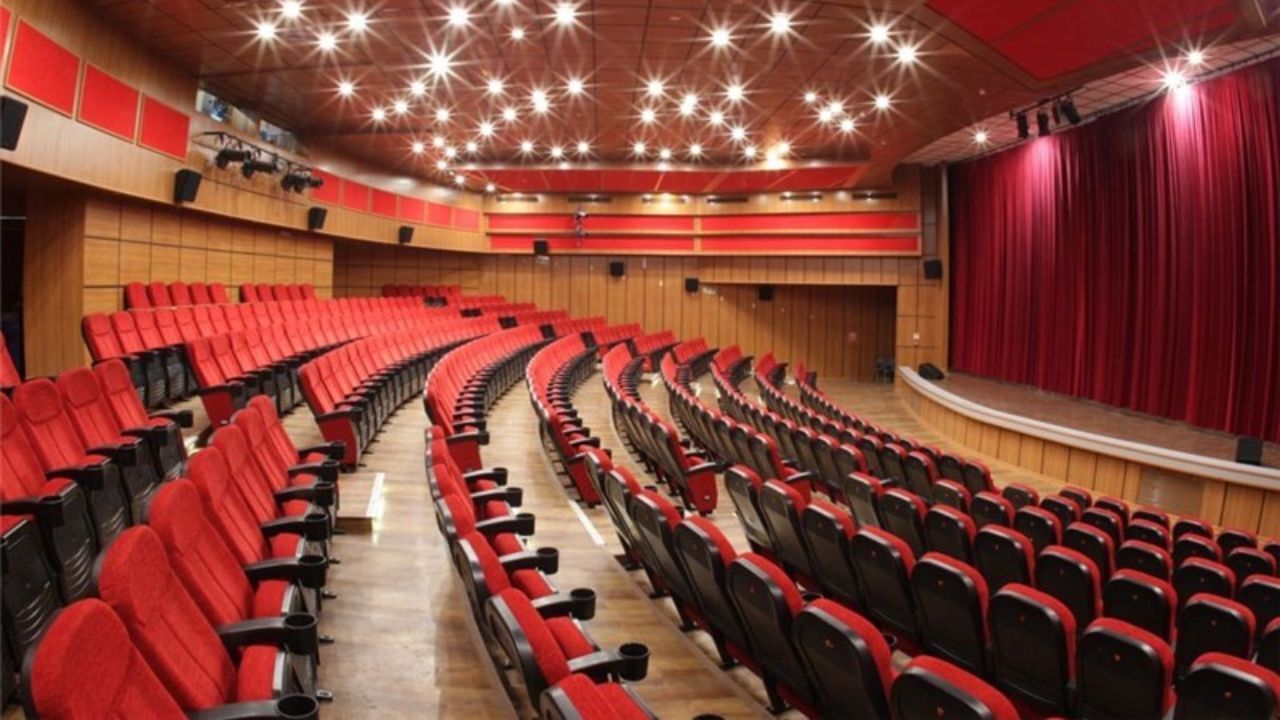 استان قزوین نیازمند ساخت پردیس سینمایی است