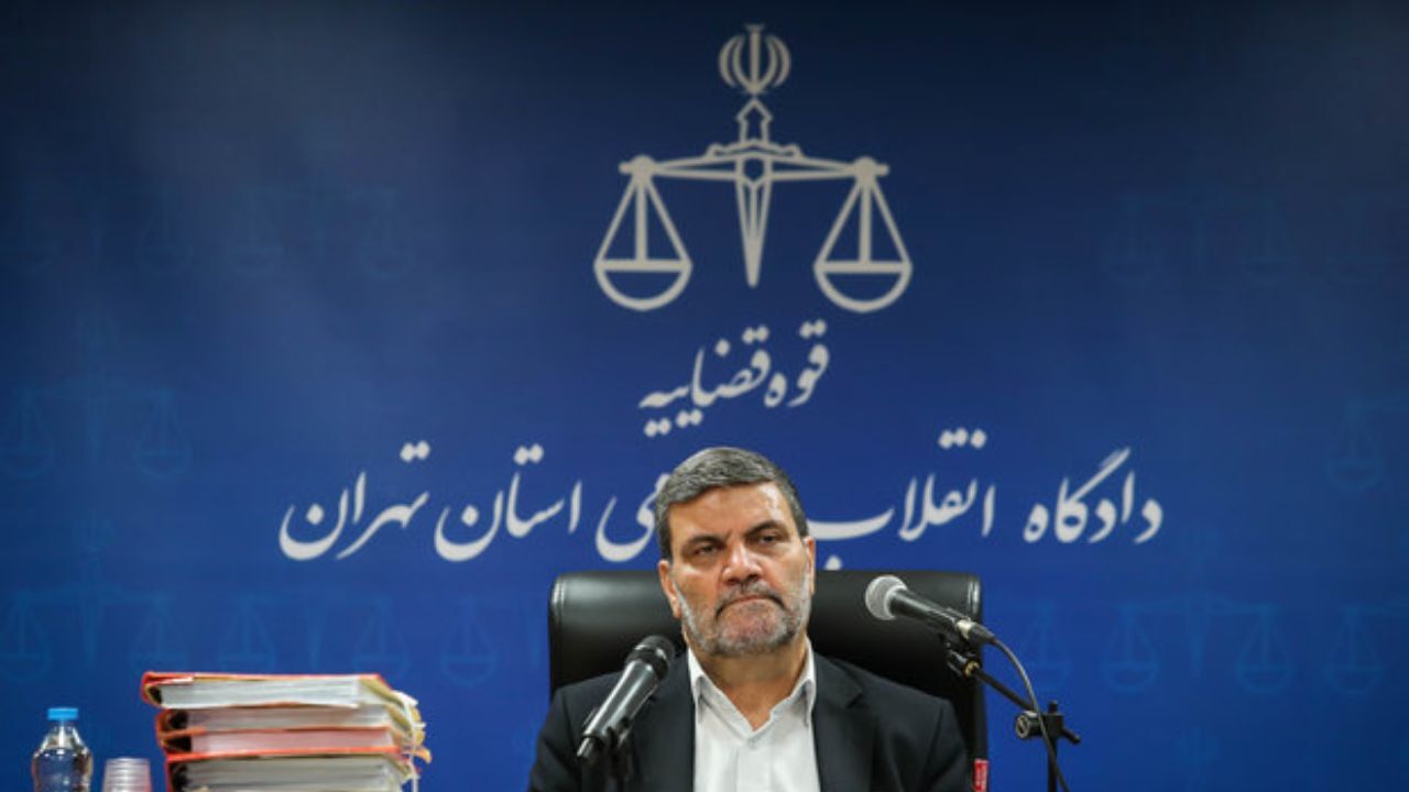 سومین جلسه رسیدگی به پرونده چند موسسه مالی آغاز شد