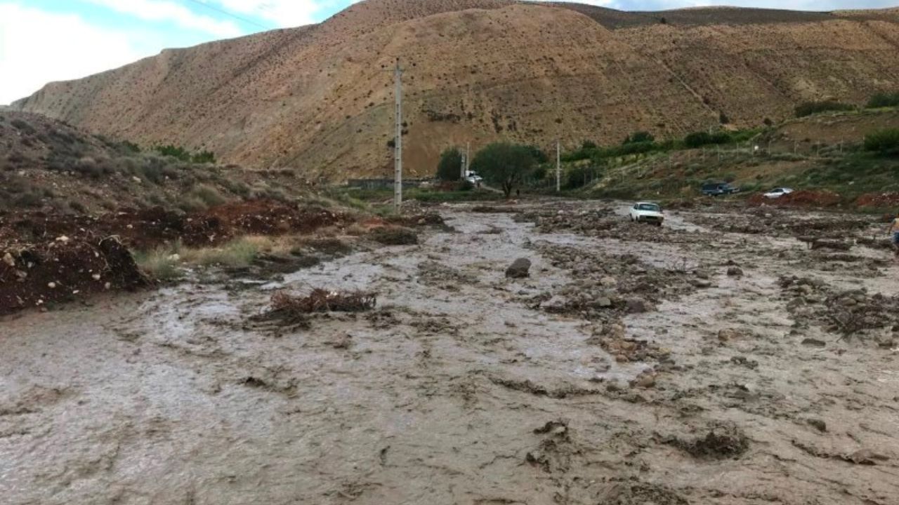 نگران ورورد سیلاب به سیستان‌و‌بلوچستان نباشید