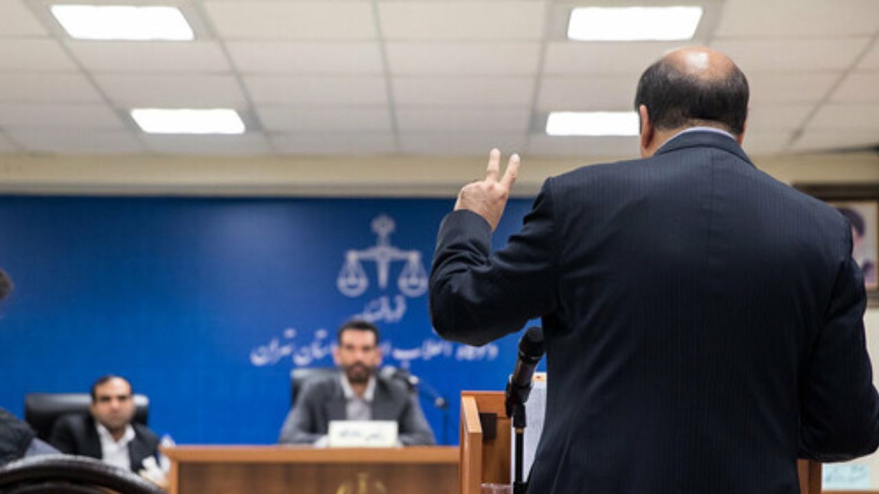 دفاعیات یک متهم دیگر پرونده پتروشیمی در هفتمین جلسه دادگاه