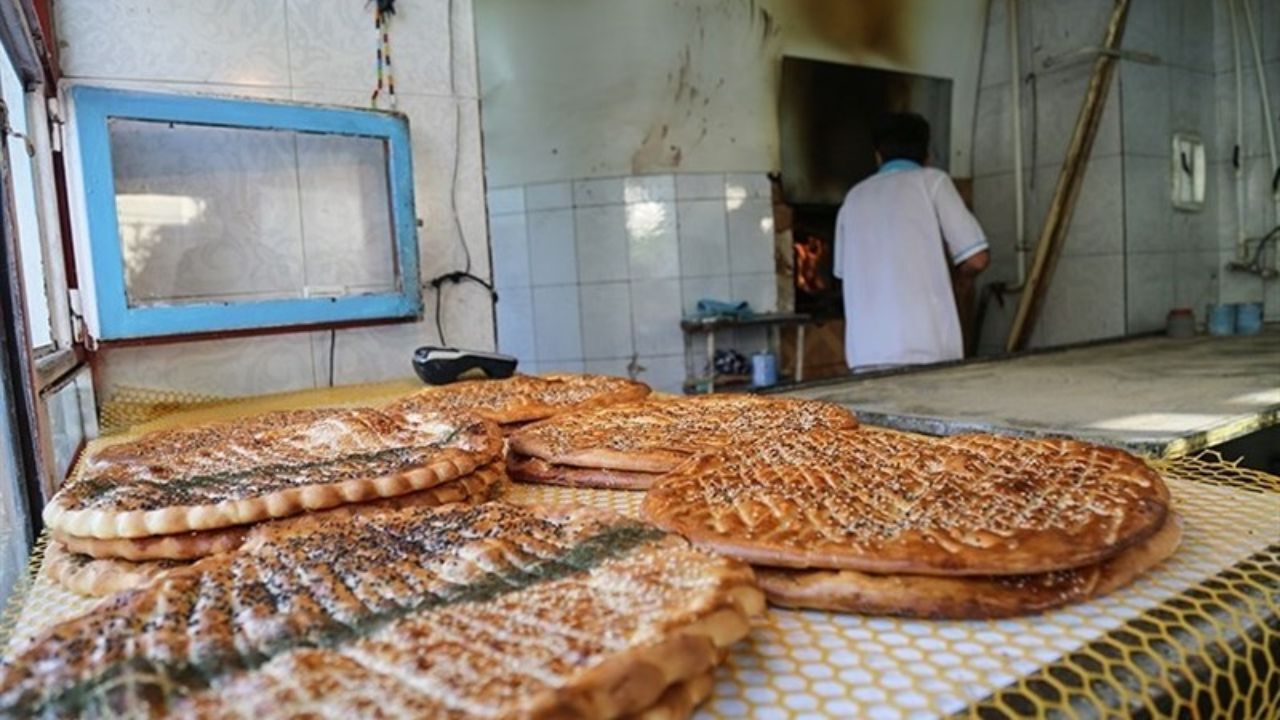 گرانی نان غیرقانونی است