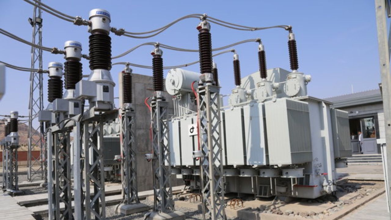 کنترل بار مصرفی مشترکان برق با اینترنت اشیاء در تابستان 98