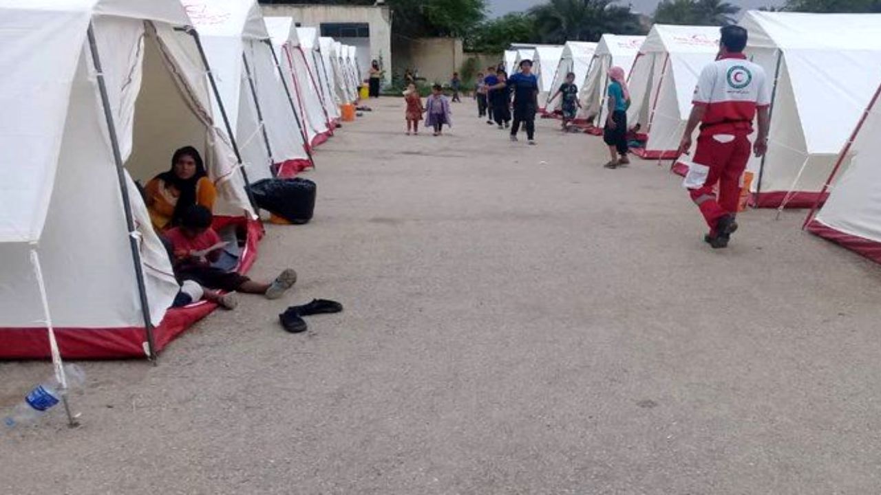 هشدار وزارت بهداشت درباره چند بیماری در مناطق سیل‌زده خوزستان
