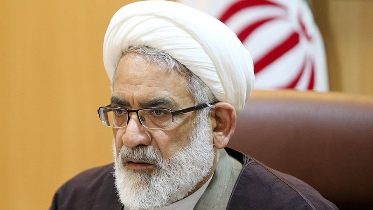 از تعداد بازداشتی‌های روز کارگر بی‌خبرم/ وزیر ارتباطات مصوبات شورای عالی فضای مجازی را اجرایی نکند، برخورد می‌کنیم/در هفته‌های آینده جلساتی در قوه قضائیه خواهیم داشت که در آن تصمیماتی در مورد وضع فضای مجازی گرفته خواهد شد/ اگر اصلاحات انجام نشود ما بیشتر 