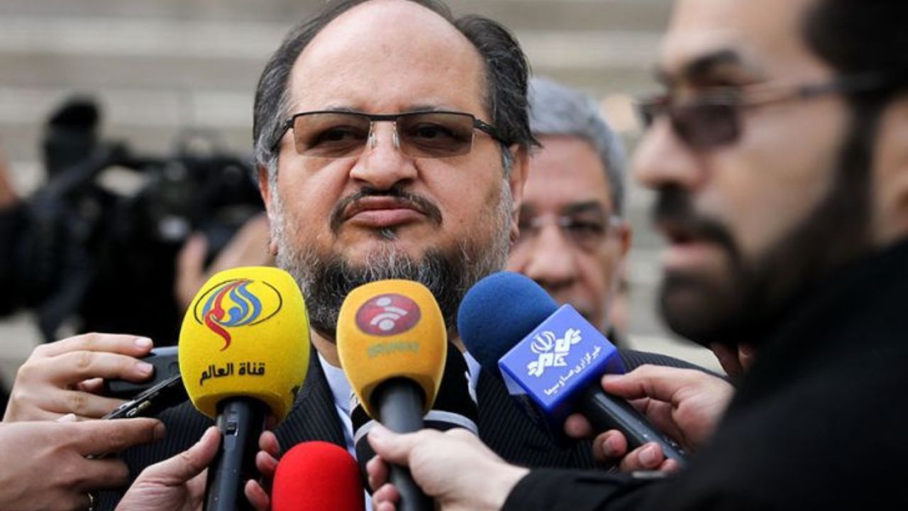 توضیحات وزیر راه درباره بازنشستگی زود هنگام خبرنگاران