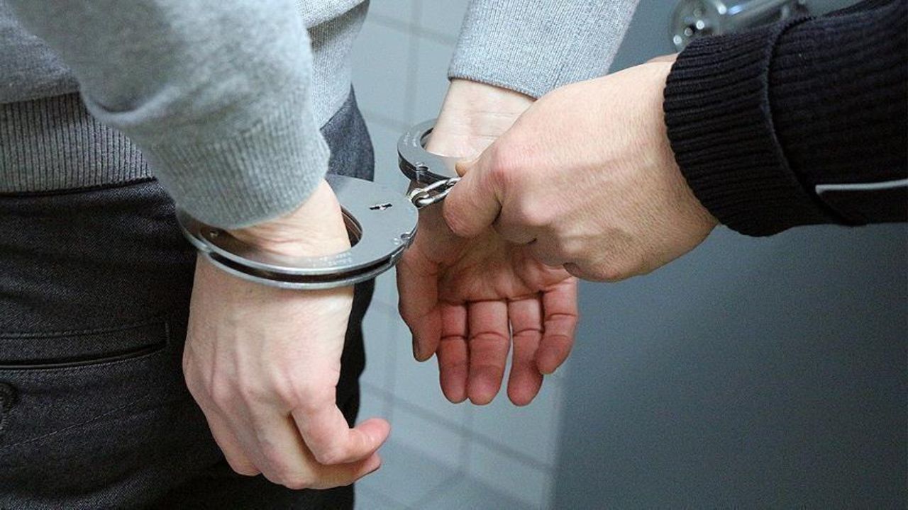 کلاهبرداری به شیوه «برنده‌شدن در برنامه‌های رادیویی»