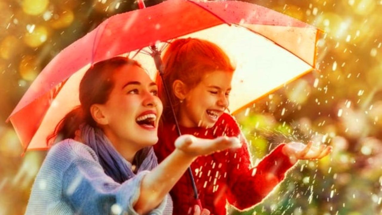 چگونه دخترمان را قوی و بانشاط تربیت کنیم؟