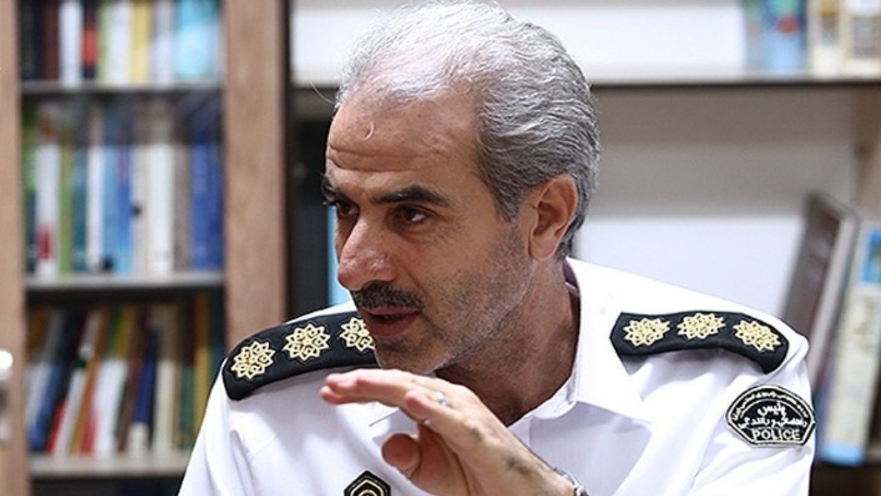 صدور 40 روزه گواهینامه‌های رانندگی/ رانندگان فاقد کارت خودرو، برگ سبز همراه داشته باشند