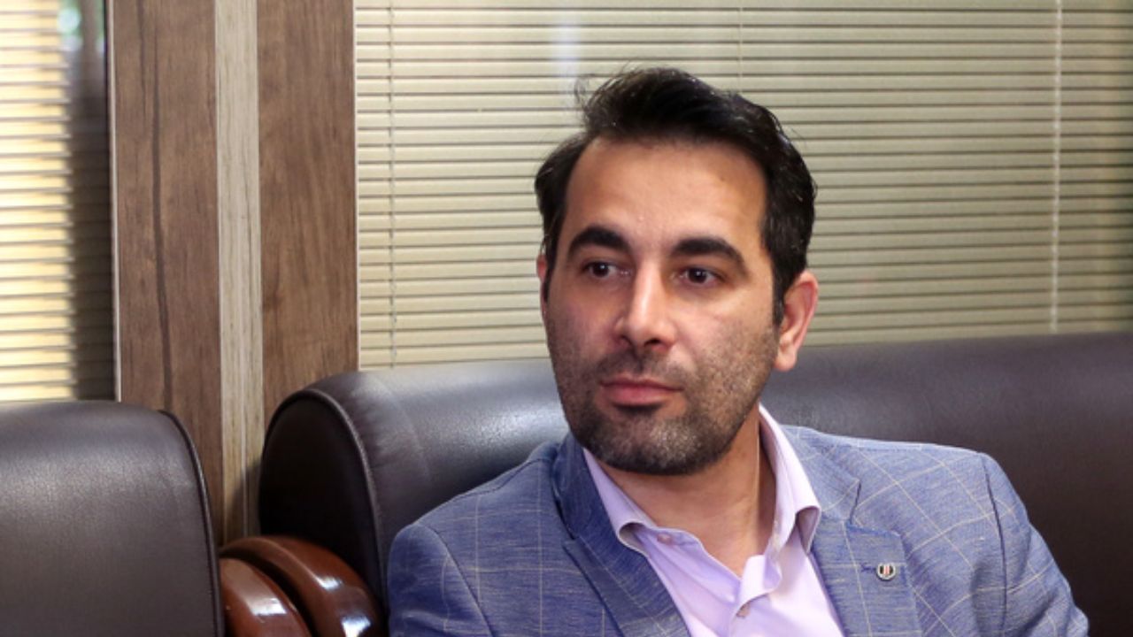 کارمند رسمی در جهاد دانشگاهی نداریم/ اغلب کارها داوطلبانه توسط دانشجویان انجام می‌شود/ دانشجو در قبال کارش حقوقی دریافت نمی‌کند