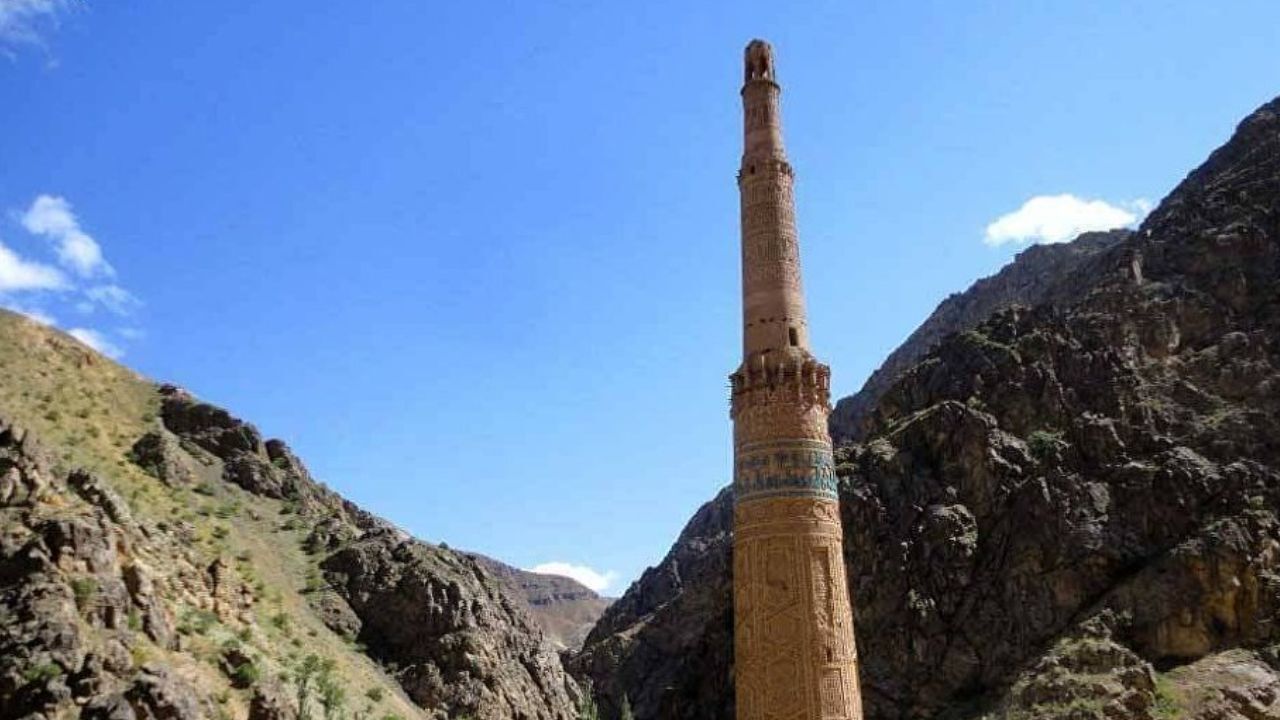 خطر سیل، دومین مناره خشتی جهان را تهدید می‌کند + ویدئو