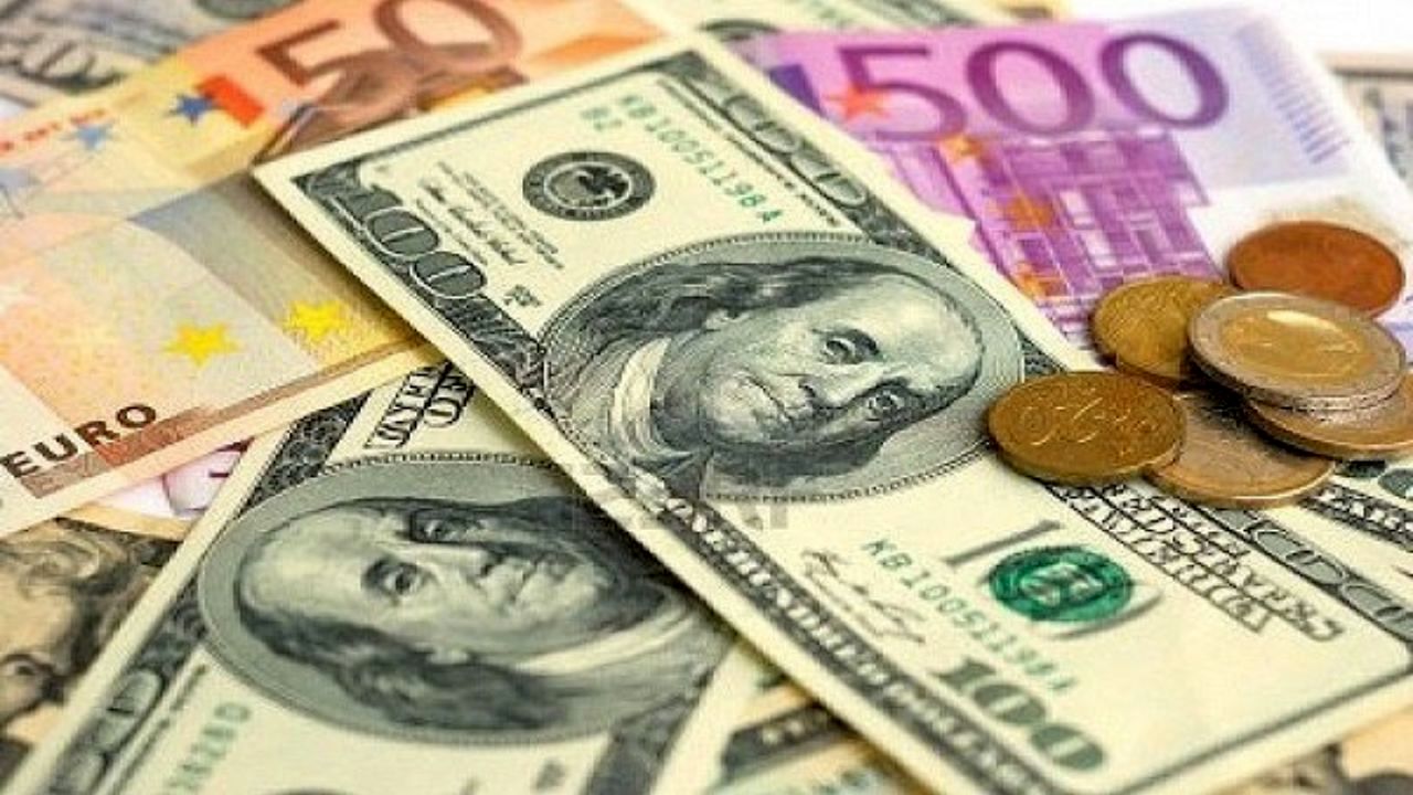 قیمت ارز مسافرتی 15 هزار و 452 تومان شد