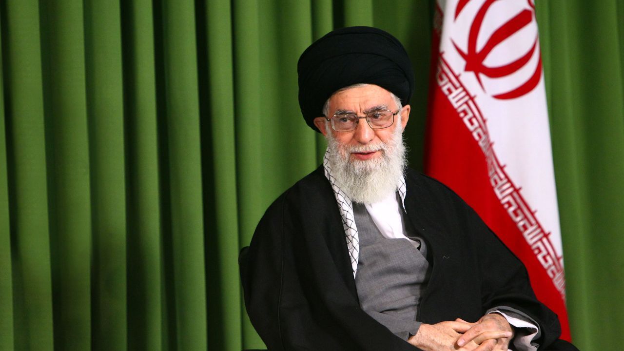 پیام رهبر انقلاب اسلامی در پی شهادت امام جمعه کازرون