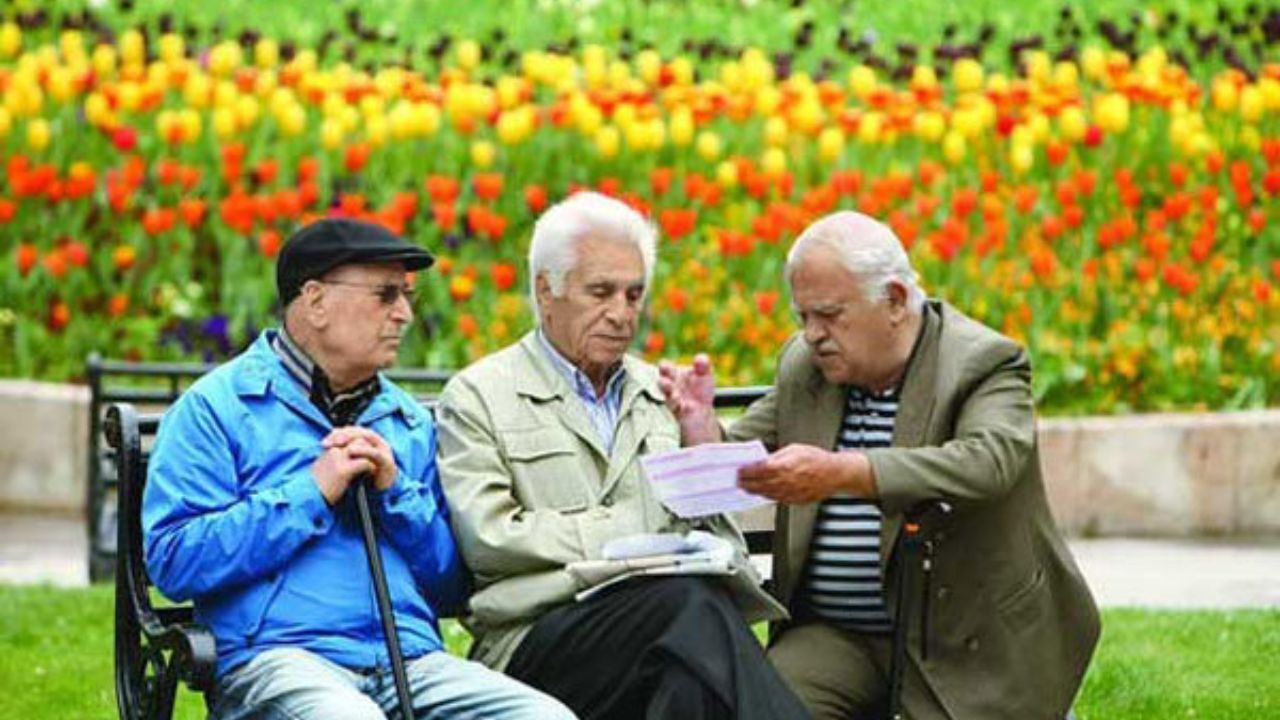 خاطره‌گویی چه تاثیری در روحیه سالمندان دارد؟