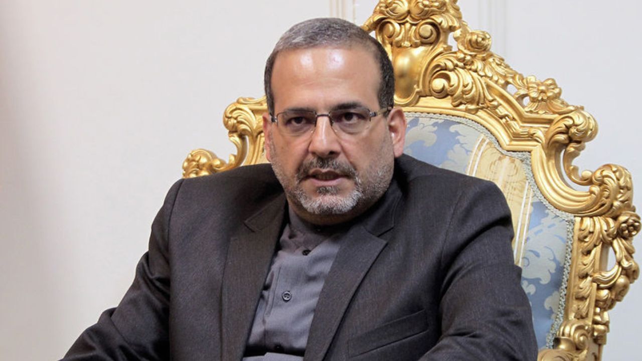 «هر کس باد بکارد طوفان درو می کند»