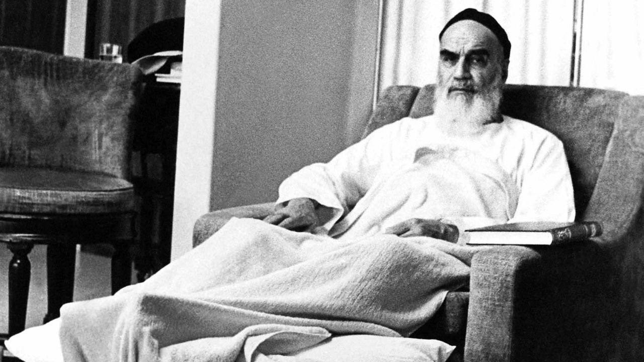 پیشنهاد مدیر ساواک برای مقابله با انتشار تصویر آیت‌الله خمینی!