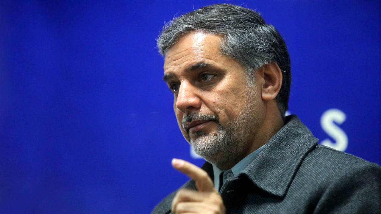 درک واقعی و تحلیل درست از وضعیت موجود به ایجاد روحیه مقاومت کمک می‌کند/ با مقاومت از تهدید و تحریم عبور می‌کنیم