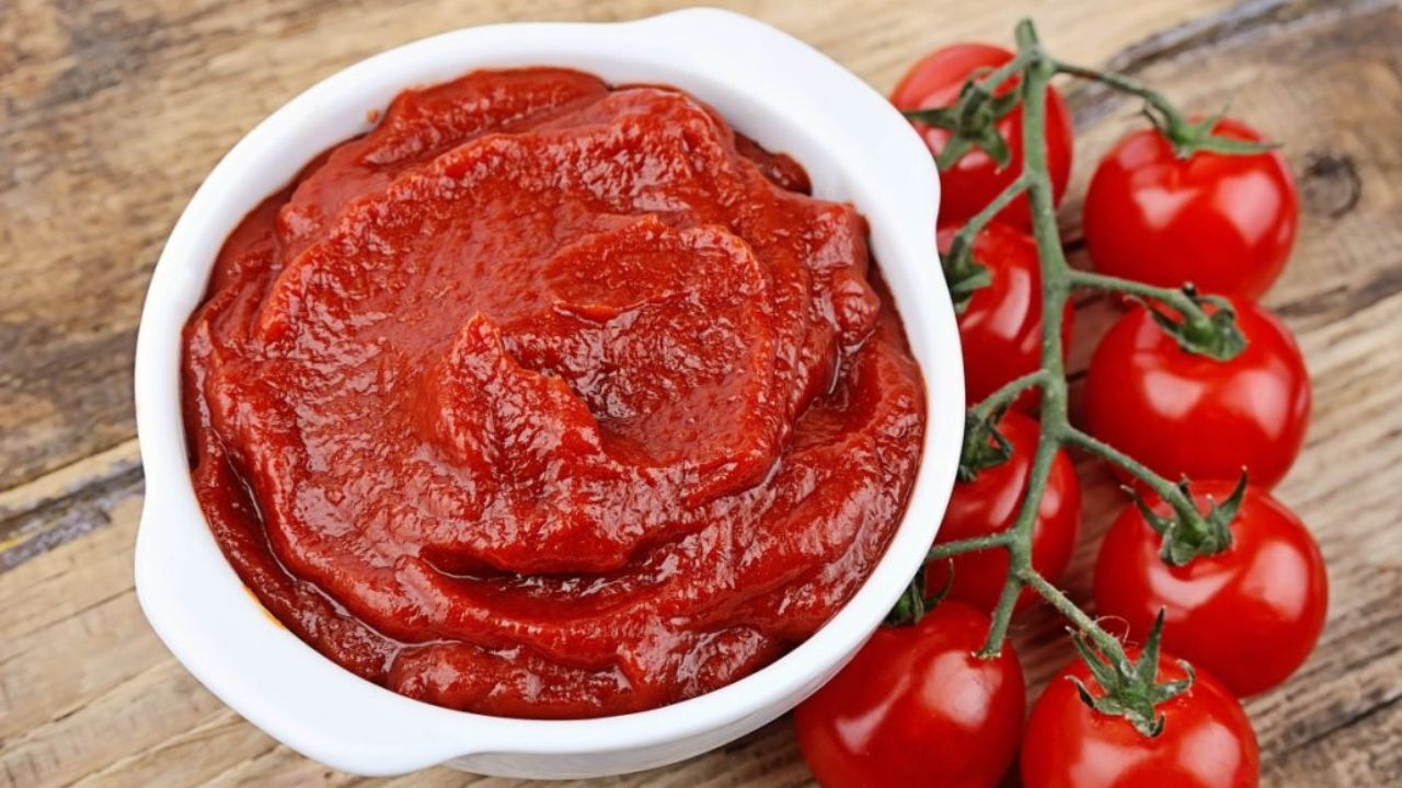 کاهش صادرات رب گوجه‌فرنگی