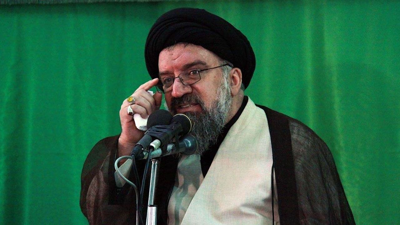 افتخار می‎کنیم آخوندحکومتی هستیم/ تنها گذاشتن نائب امام زمان، تنها گذاشتن امام زمان (عج) است