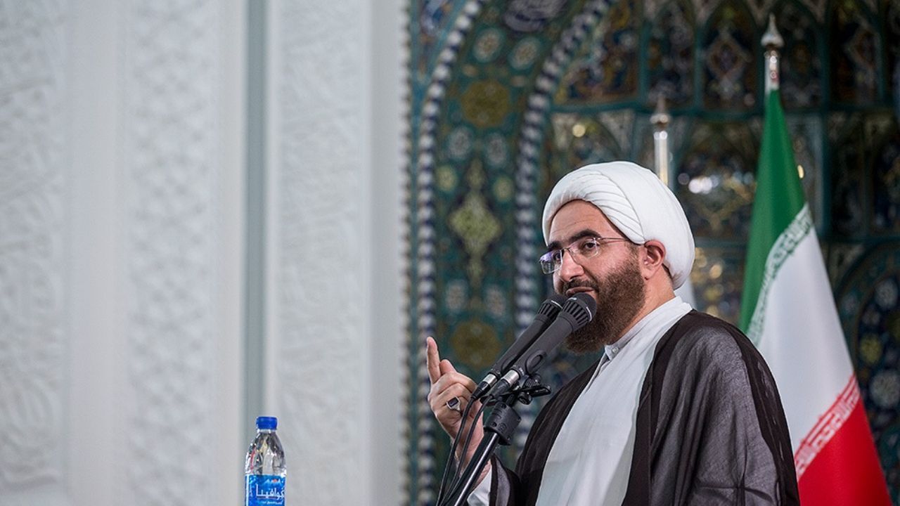 کارهای زیادی باید انجام شود تا شاهد اقبال به نمازجمعه باشیم/ درباره دلایل عدم اقبال برخی افراد به نماز جمعه مفصل مطالعه کردیم