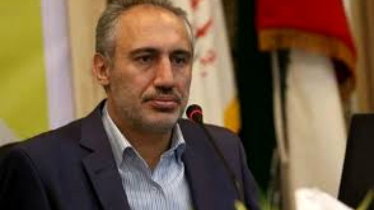 حتی یک ریال از بانک مرکزی و بانک‌ها استقراض نکردیم