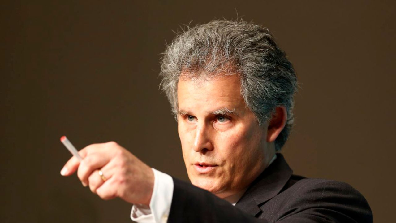معاون «لاگارد» به‌طور موقت جایگزین او شد