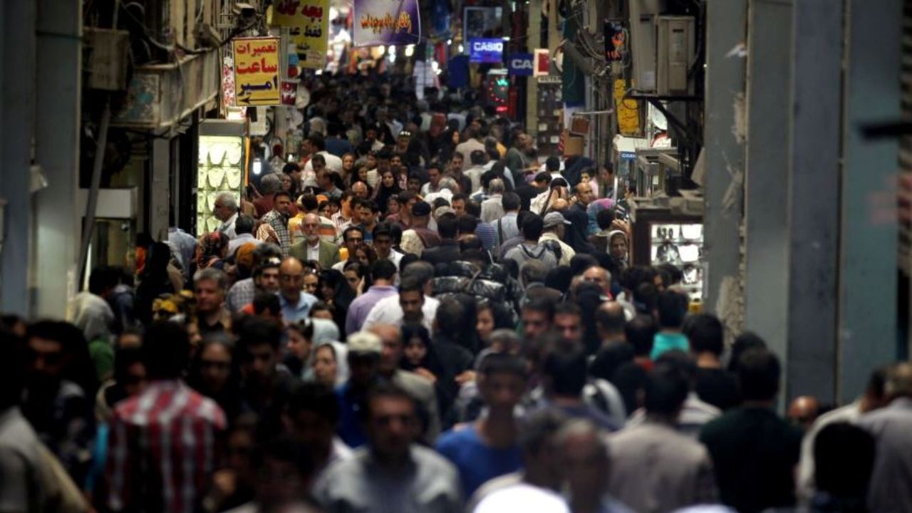 11 نفر از هر 100 ایرانی ساکن تهران هستند